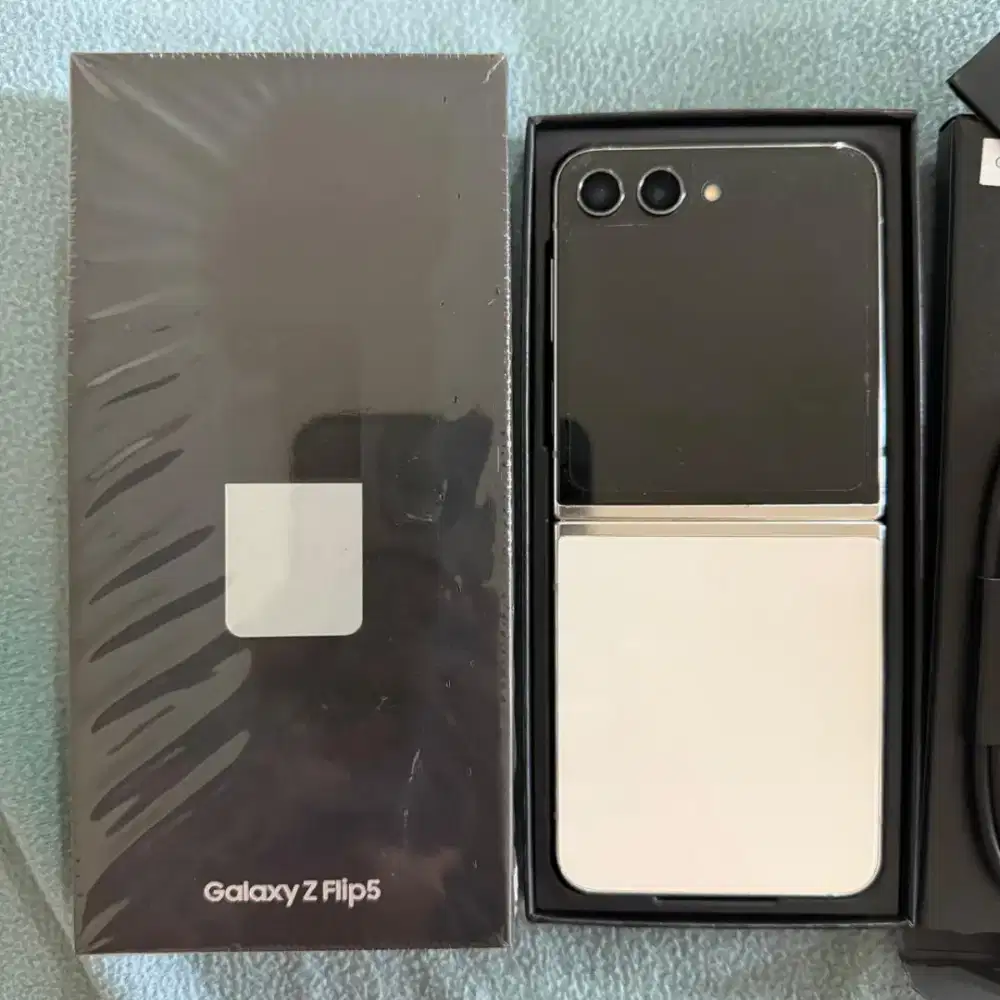 Galaxy Flip 5 Cream 512 GB Second Mulus