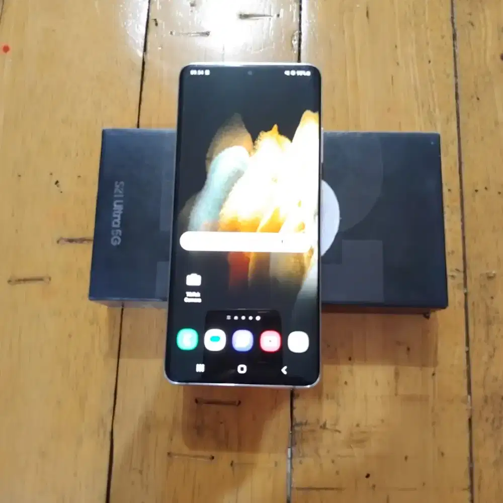 Samsung S21 Ultra lengkap