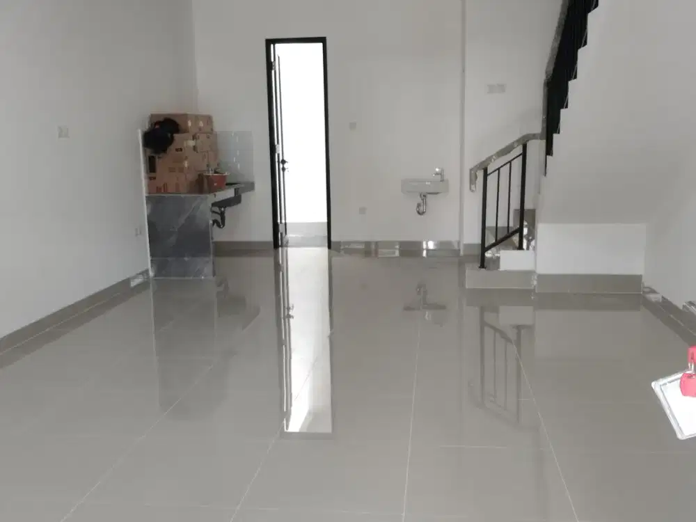 Rumah Mewah Murah 5 menit gerban tol Cempaka putih Jakarta pusat