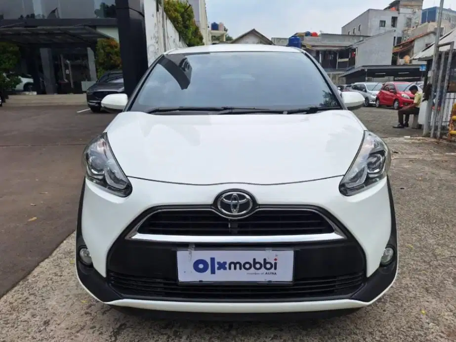 DP MURAH Toyota Sienta 1.5 G Bensin-MT 2017 CPKKB