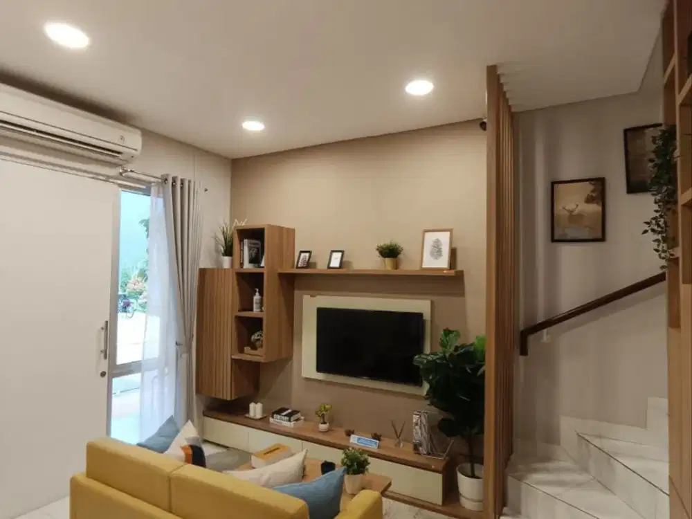 Rumah Dua Lantai Full Furnish di Cluster Zuma Gading Serpong dengan Dua Kamar Tidur dan Dua Kamar Mandi