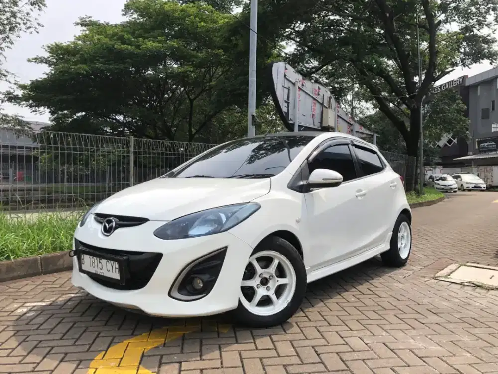 Mazda R AT 2012