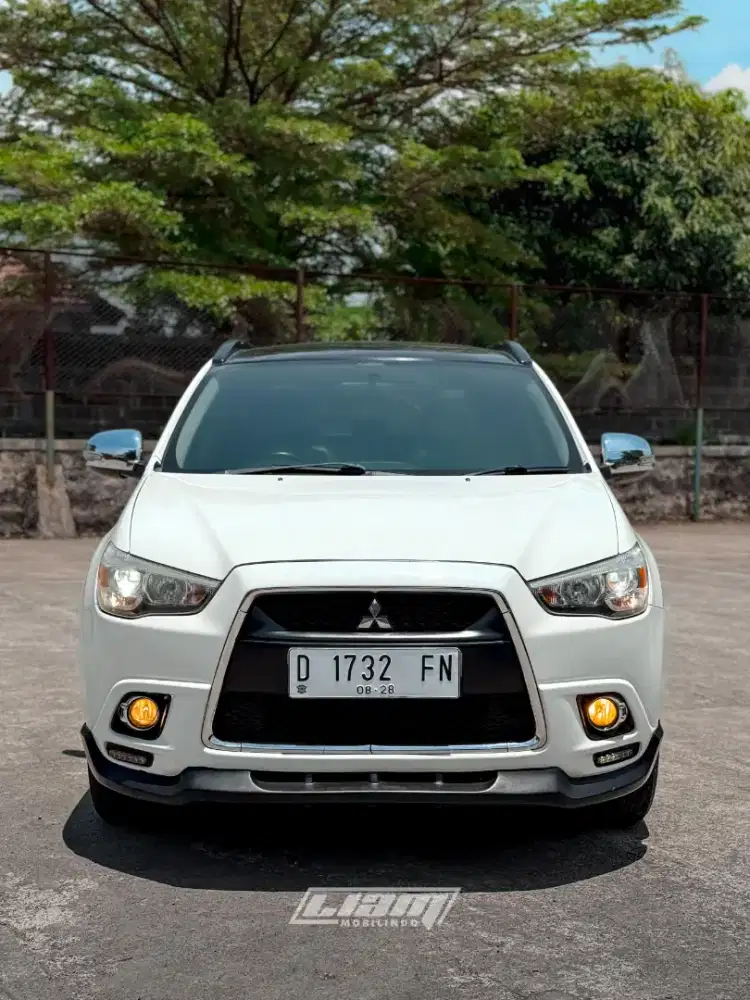 Mitsubishi OUTLANDER PX  PANORAMIK 2012/ AT .