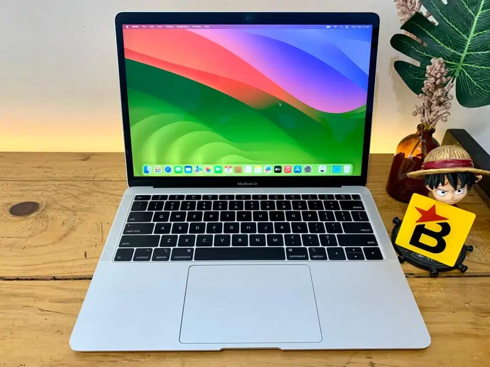 Macbook Air Retina 13” 2019 Core i5 RAM 8 Desain Slim