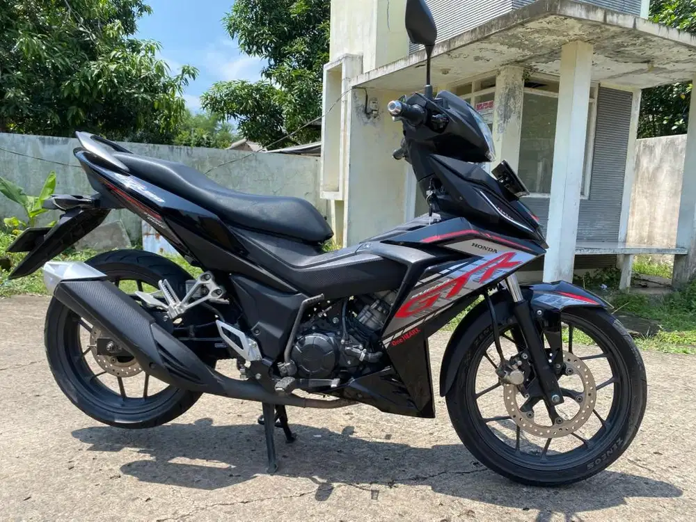 58@:DP:500RB B DEPOK SUPRA GTR150R HITAM