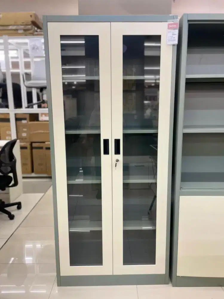 Lemari Kantor minimalis