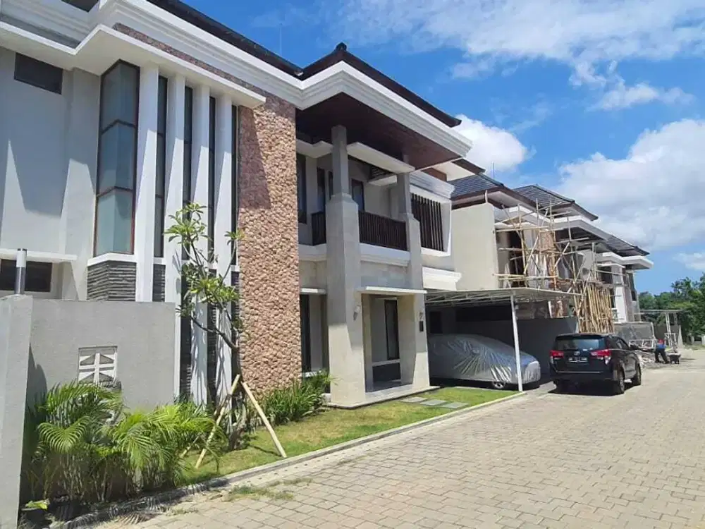 RUMAH MANSSION, FULLY FURNISH KOLAM RENANG DI DENPASAR