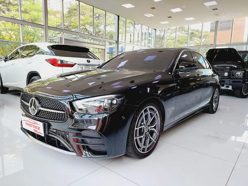 Mercy E300 AMG 2023 nik 23