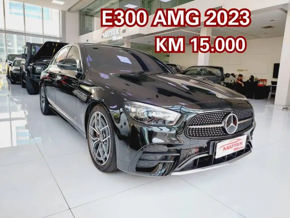 Mercedes-Benz E300 AMG 2023 nik 2023 . mercy e300 amg 2023