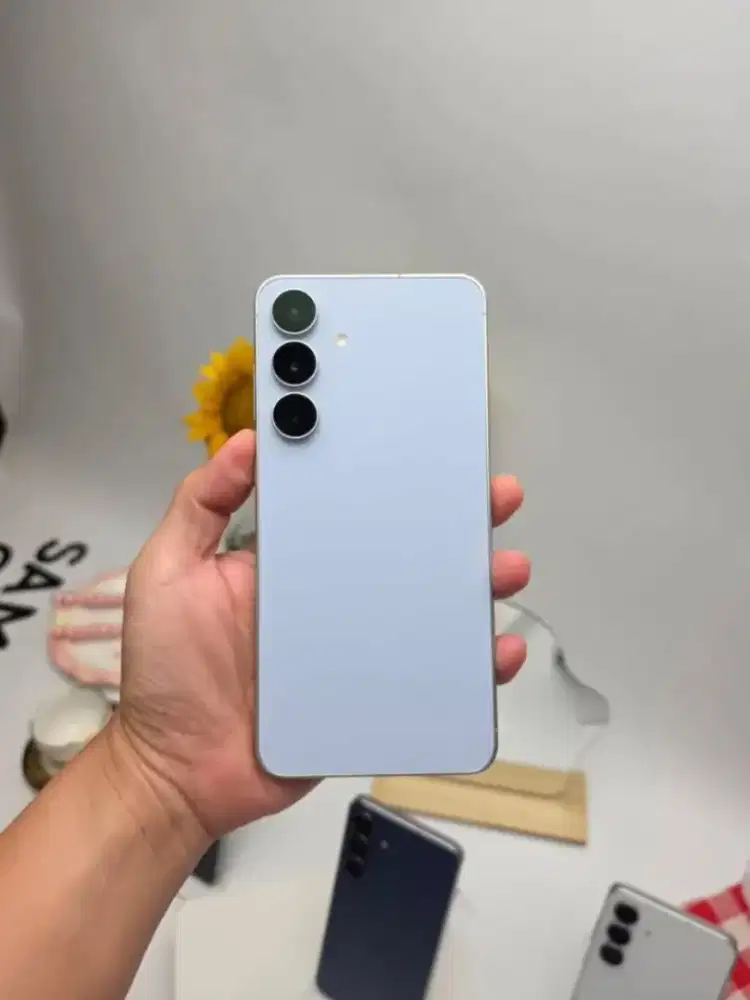 TEMPAT HP BERGARANSI RESMI DAN HARGA TERJANGKAU