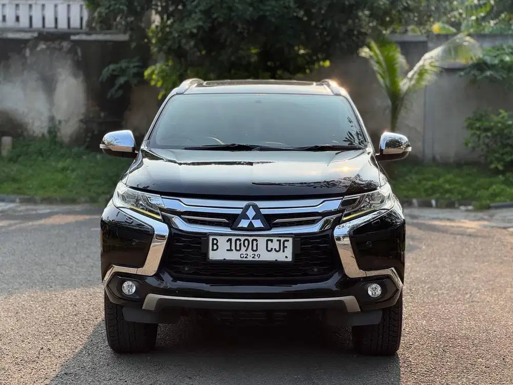 Termurah Pajero Dakar AT 2018 Hitam Metalik