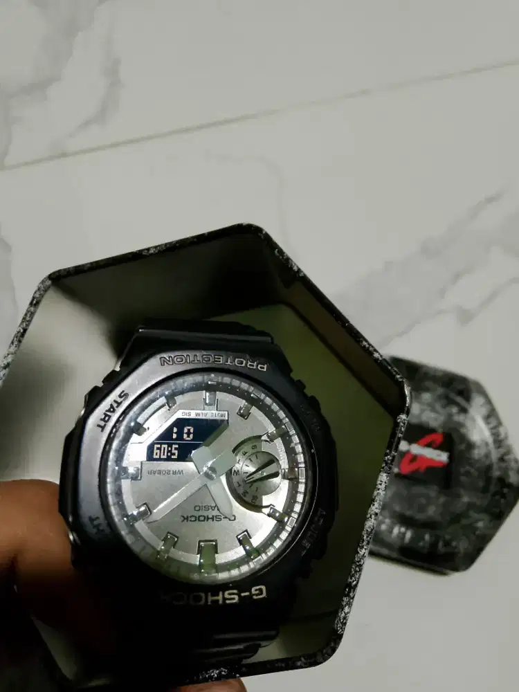 Casio G-Shock GA - 2100SB-12