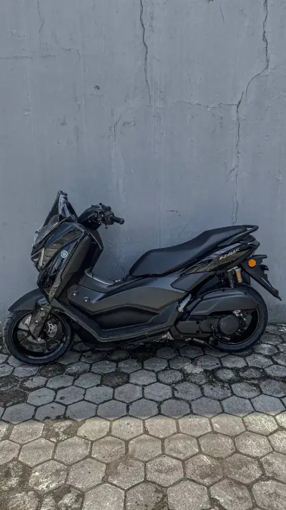 N'Max Neo Hitam 2025