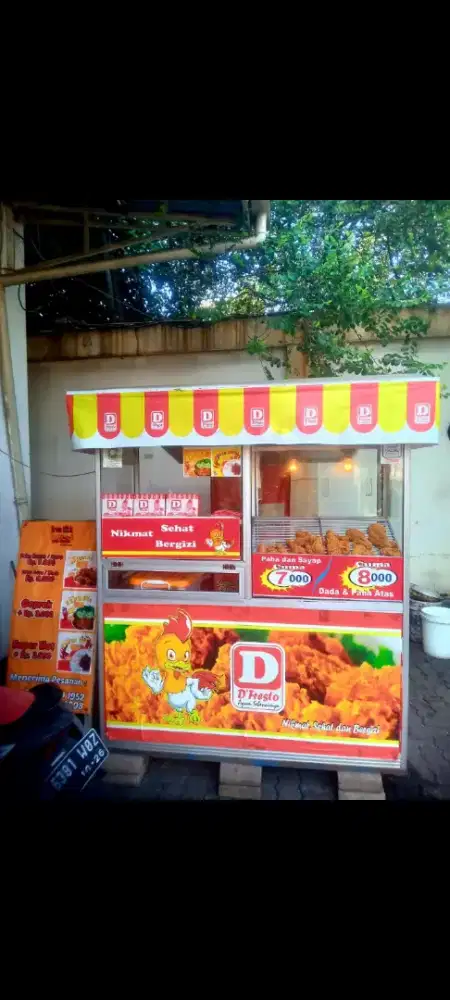 Jual Gerobak Fried Chicken Dfresto kondisi masih bagus