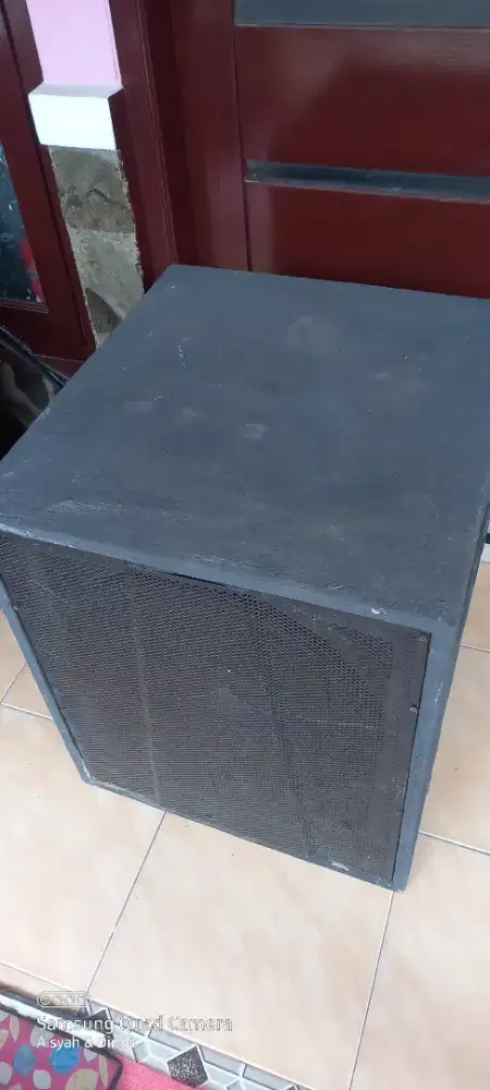 Jual sobwoofer aktif wisdom 18in