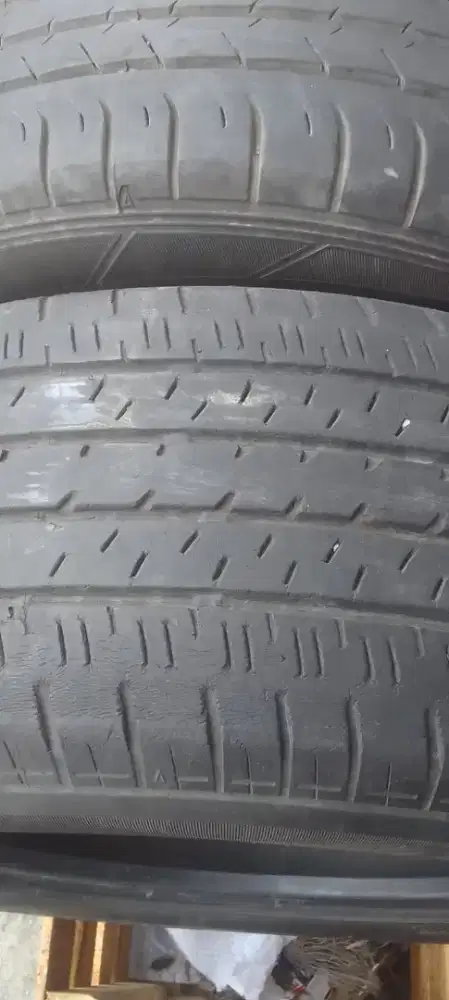 DI JUAL BAN COPOTAN UK 215/55 RING 17