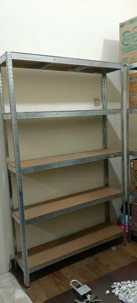 Rak Etalase Ukuran 2 m