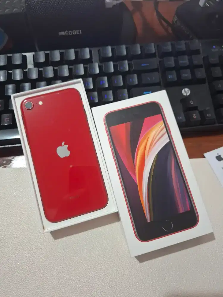DIJUAL IPHONE SE 2020 128GB