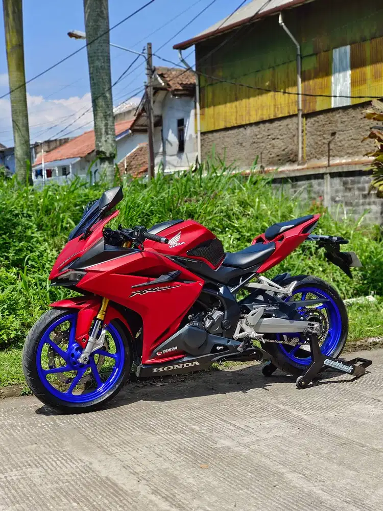 HONDA CBR250RR ABS MERAH 2019 KM LOW PAJAK ON SIAP GASPOL