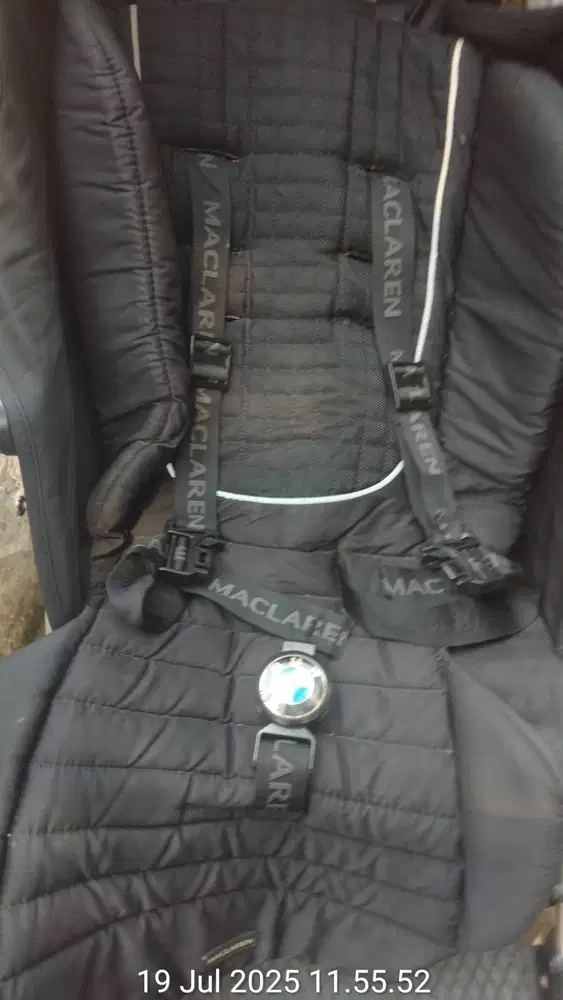 Stroler BMW Maclarent lengkap ada sarungnya