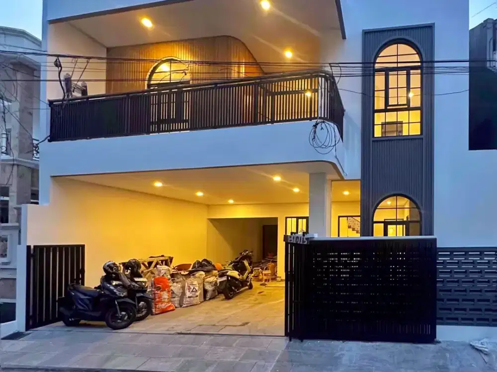 DIJUAL RUMAH BARU DLM KOMPLEKS LINGKUNGAN TENANG DAN AMAN BEBAS BANJIR