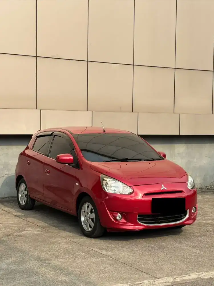 Cash Mitsubishi Mirage Matic Exceed 2012