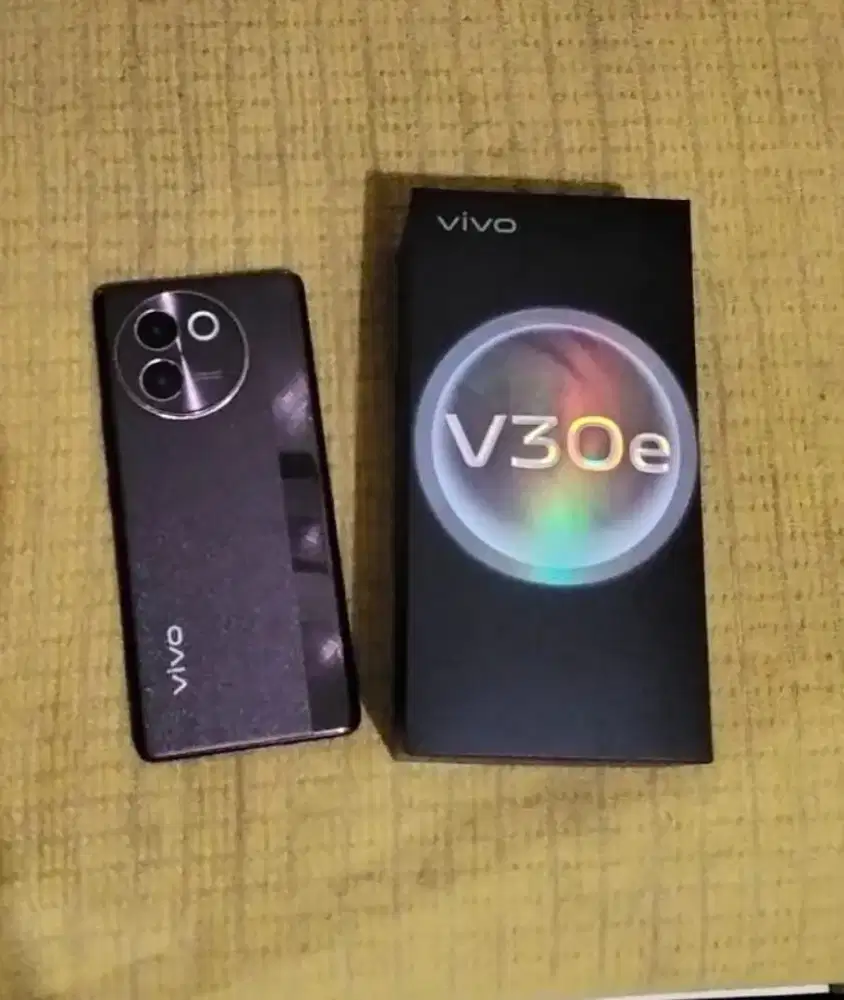 Vivo v30e 5G penyimpanan 8/128GB