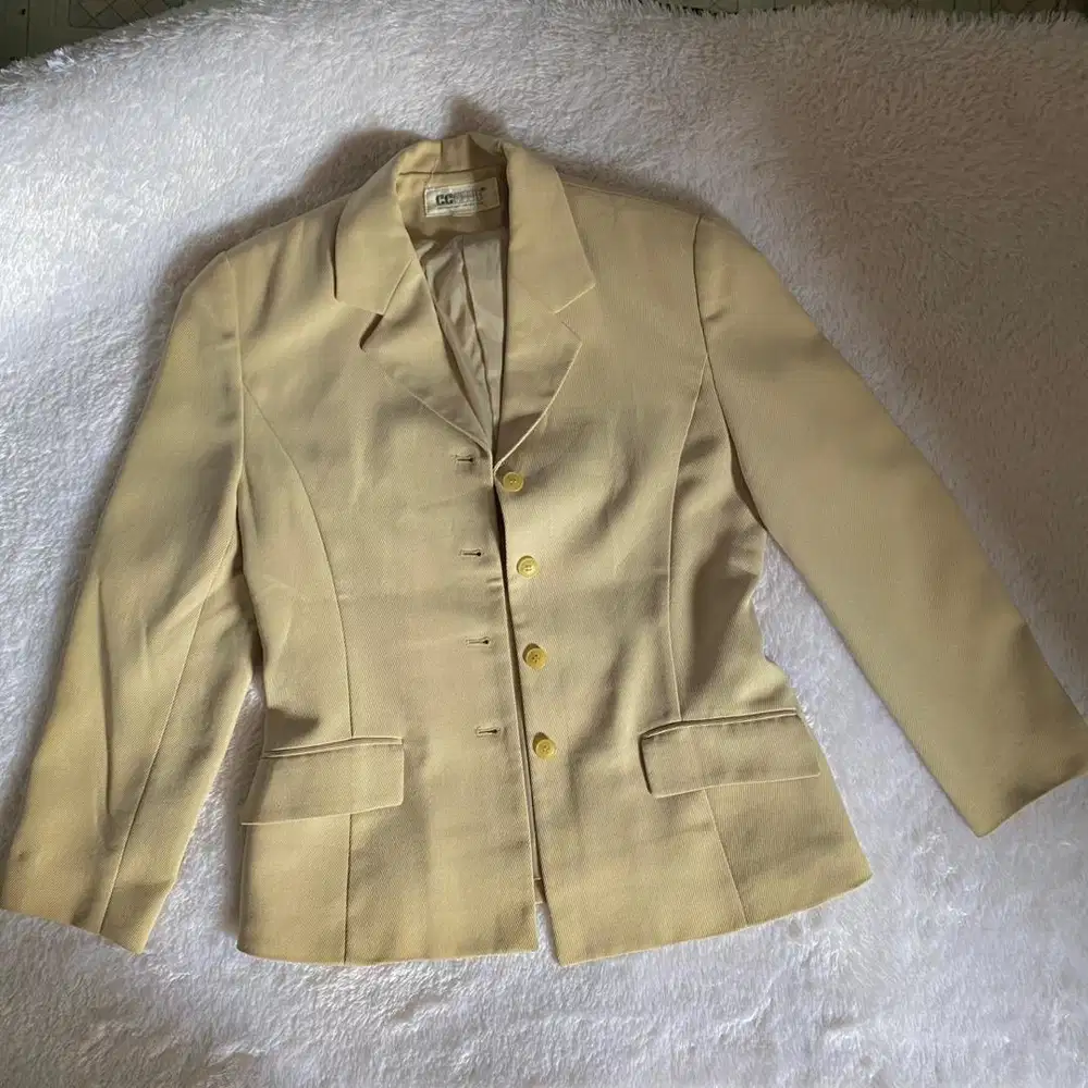 Blazer Wanita preloved