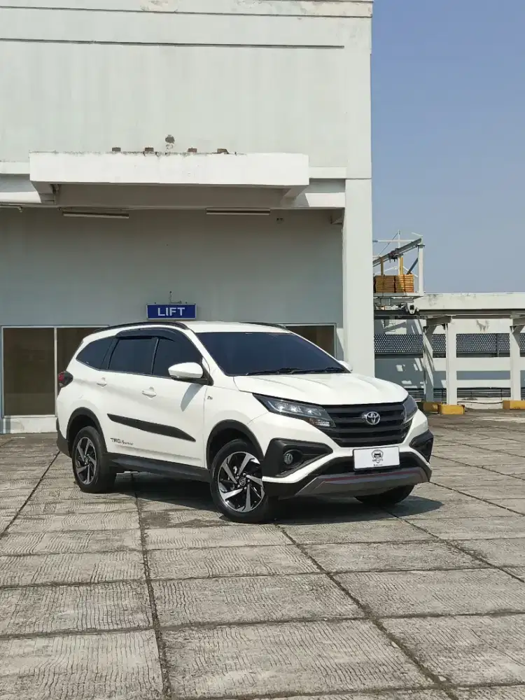 Toyota Rush S TRD 1.5 AT 2019