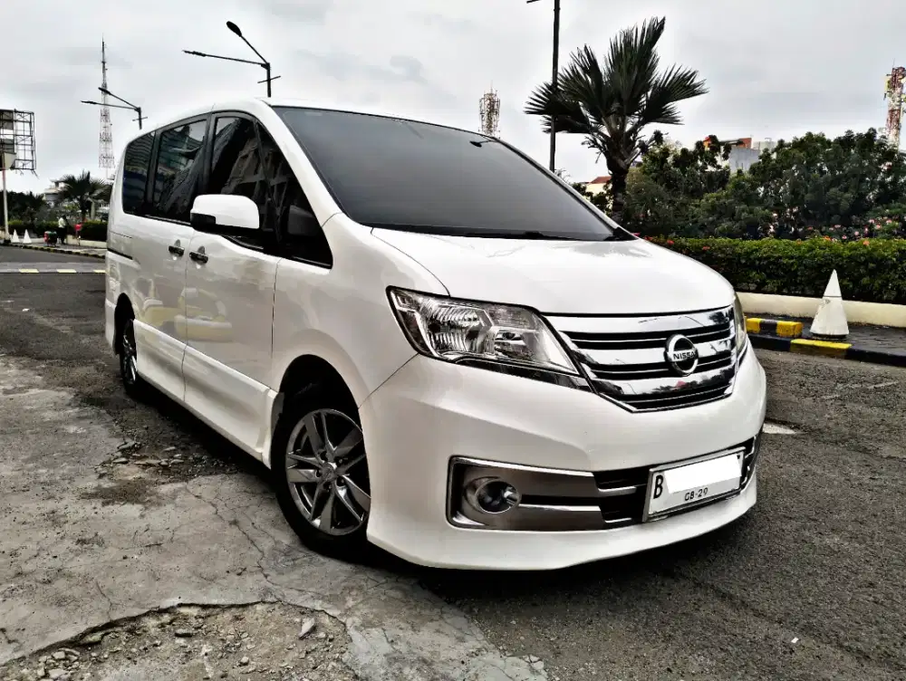 Nissan Serena HWS At 2013 Serena HWS 2014  Bensin