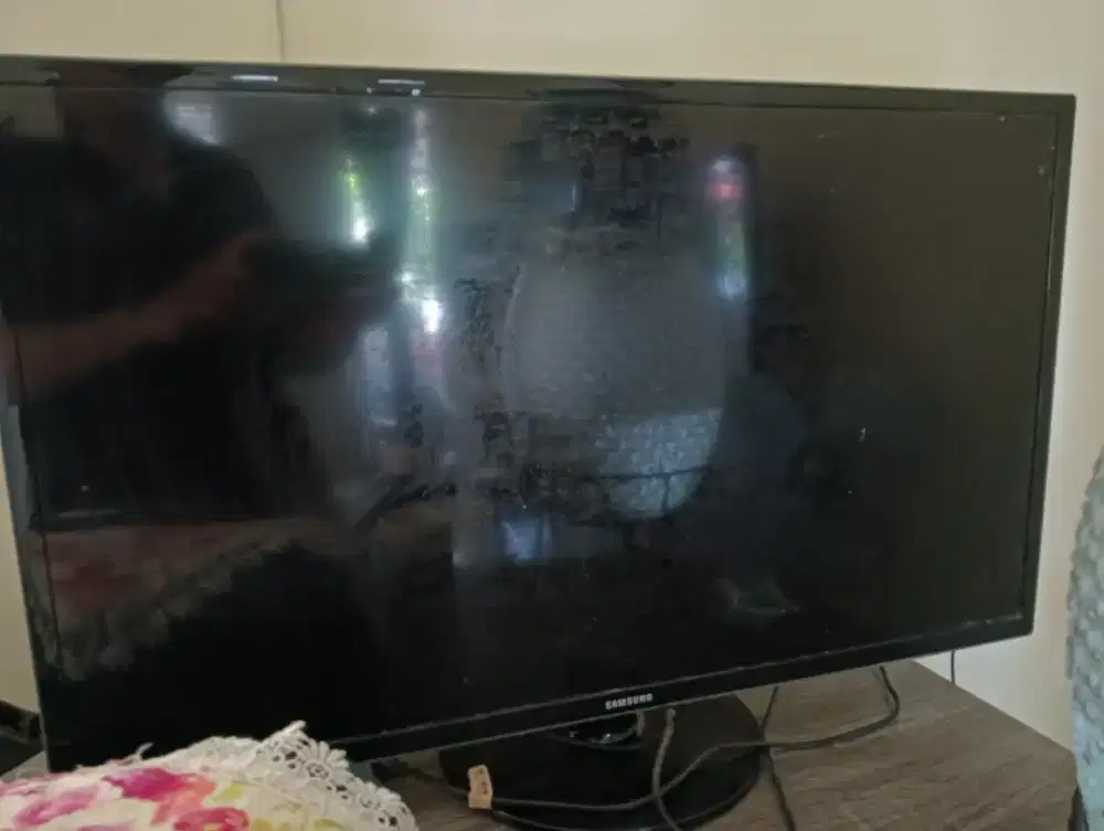 Dijual TV LED Samsung (belum smart TV)
