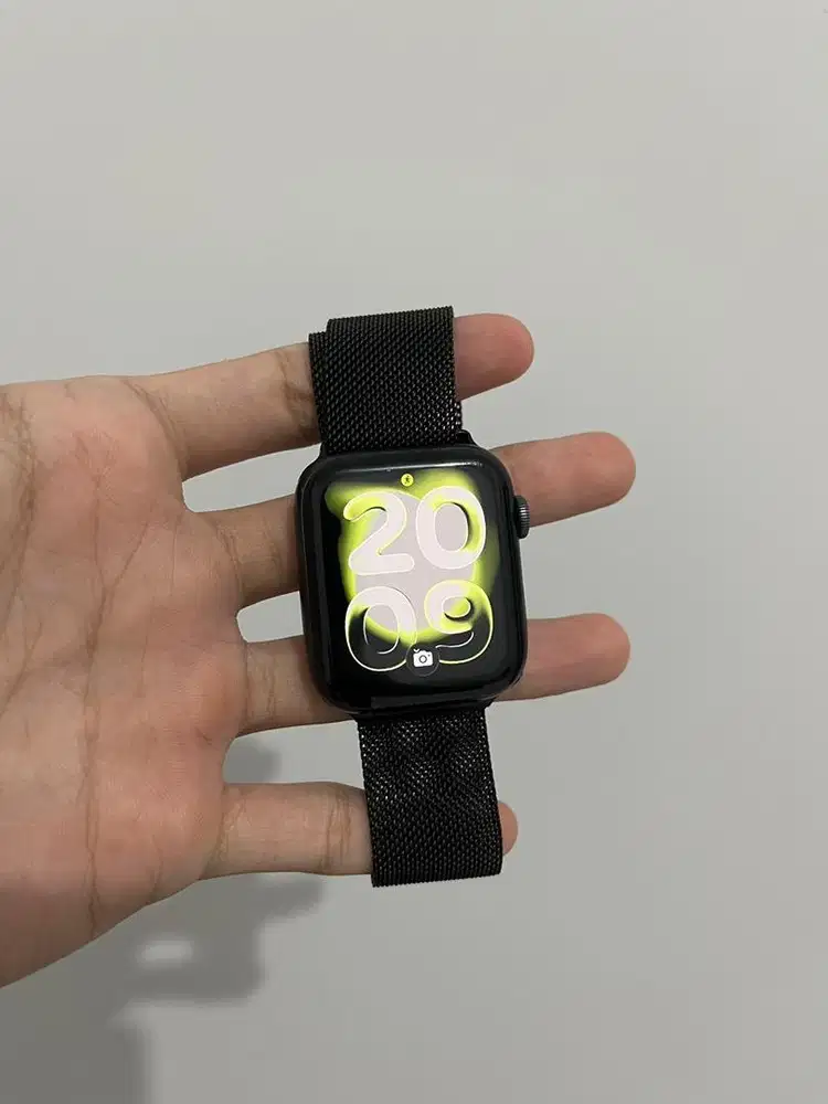 Apple Watch Gen 6 44mm