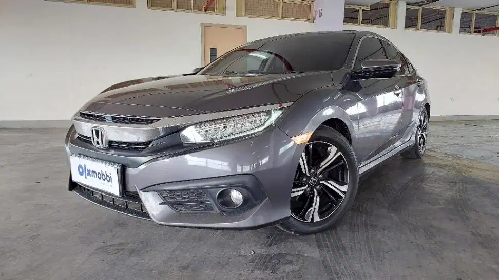 Pajak Panjang Honda Civic  1.5 Turbo Bensin-AT 2017 Abu-Abu