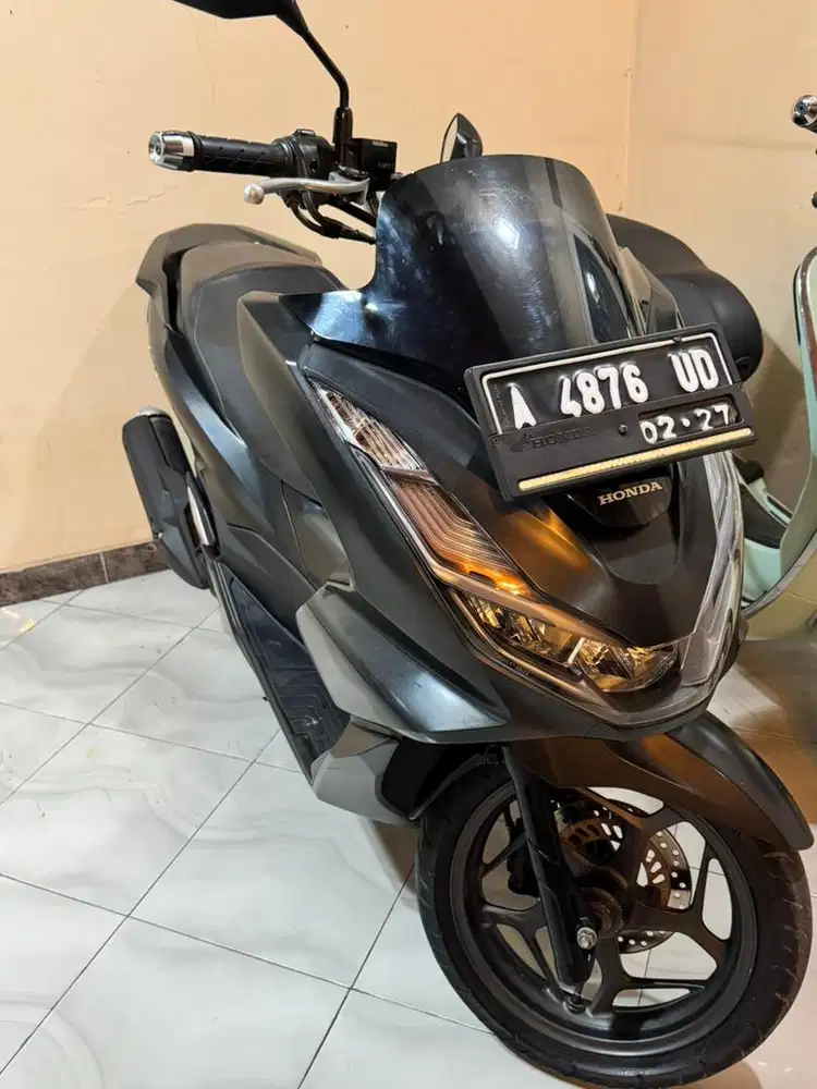 HONDA PCX CBS TAHUN 2022