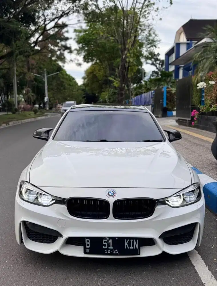 BMW F30 n20 Sport 2013 Full Modif karbon murah