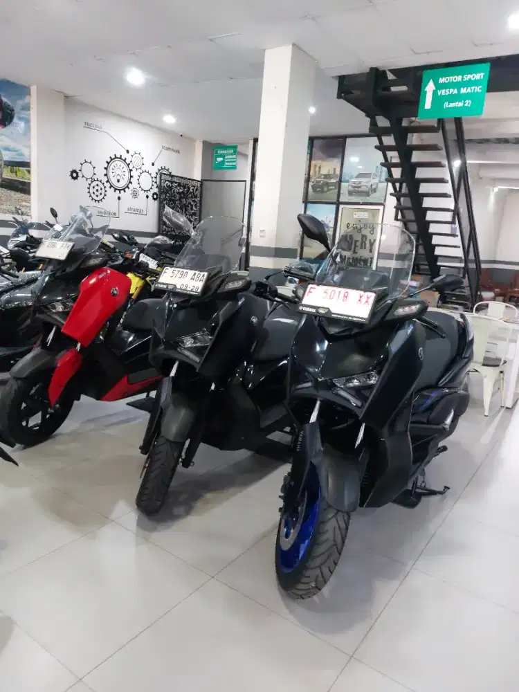 XMAX 250 ABS FI OBRAL