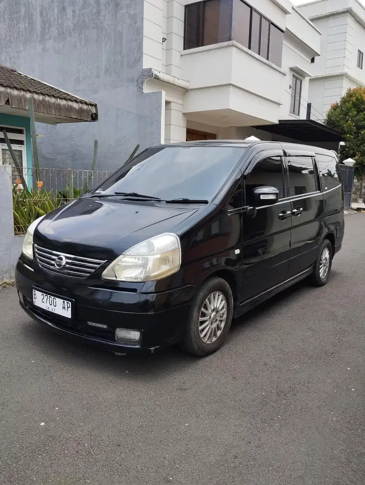 Nissan Serena 2012 Bensin