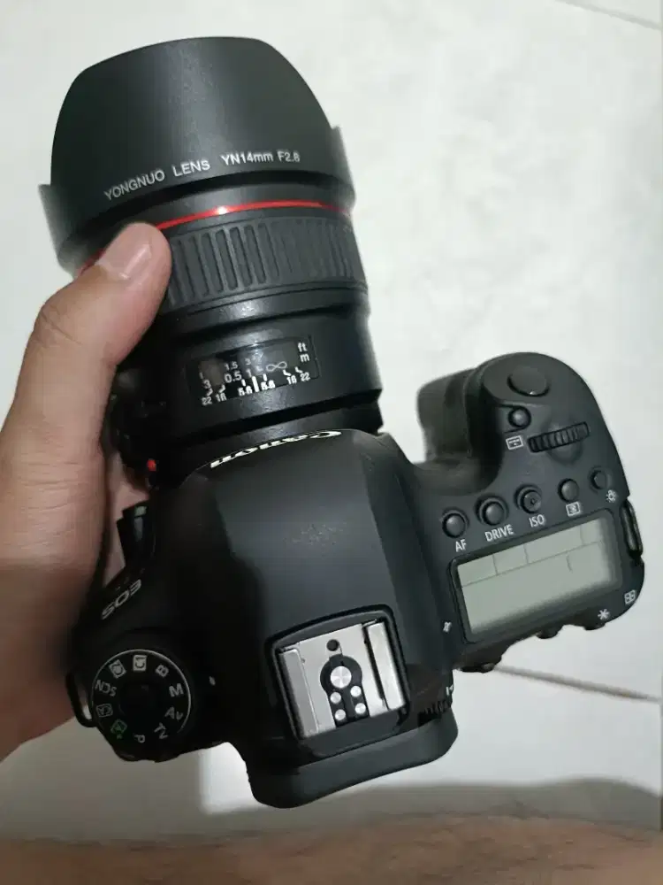 CANON 6D MARK II + YN 14MM F2.8