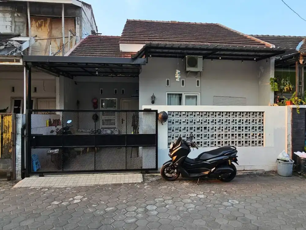 Rumah Minimalis Dalam Perum Griya Gumilang Yogyakarta #Kode : RSH 130