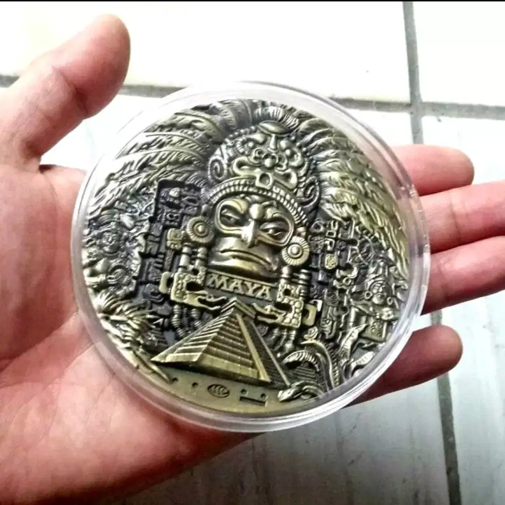 Koin Jumbo 8 cm Maya Aztec Mexico