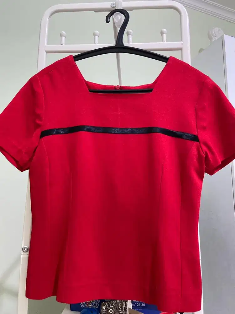 Atasan casual wanita