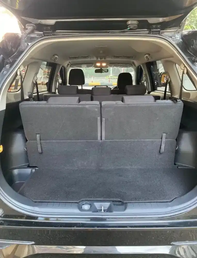 Toyota Avanza E 1.3 AT 2024 Hitam
