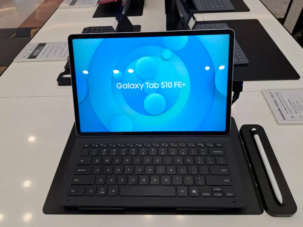 SAMSUNG GALAXY TAB S10FE+