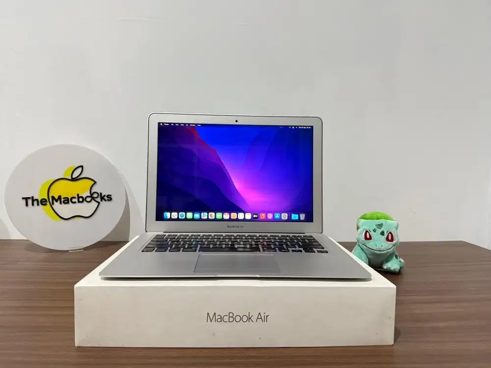 Macbook Air Early 2015 MMGF2 core i5 Ram 8gb Ssd 128gb 13 inch FULLSET