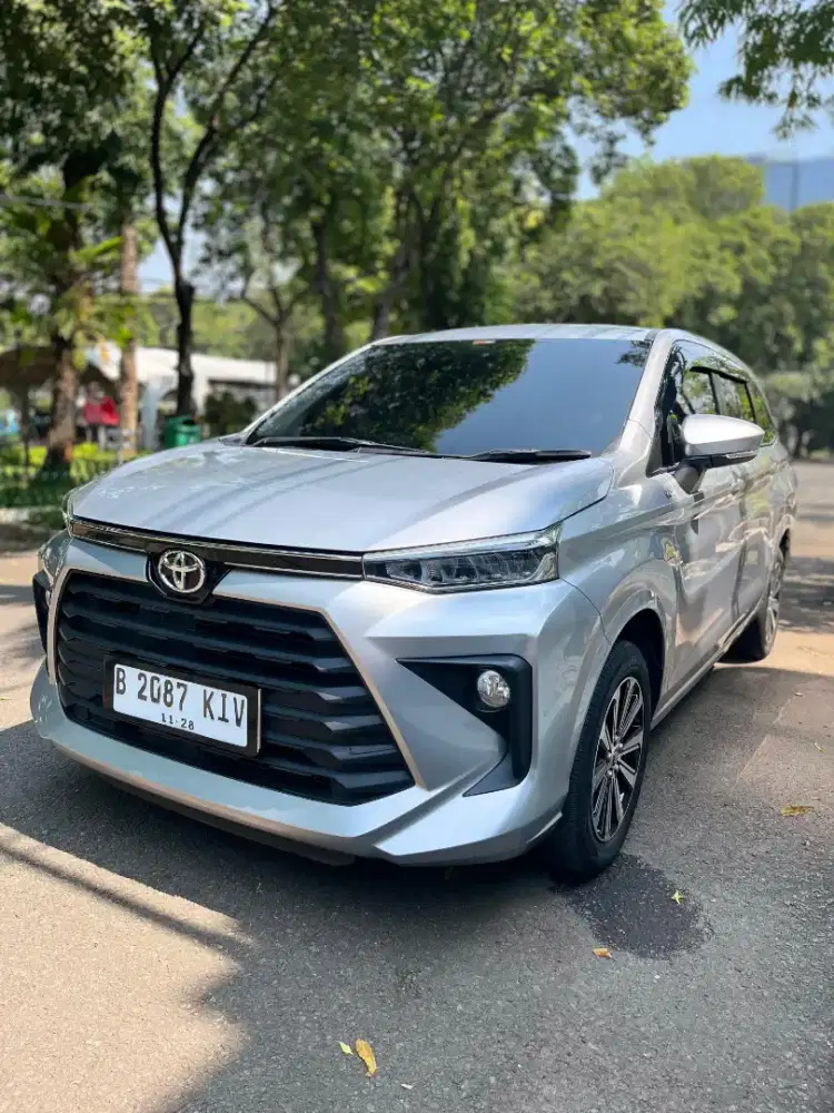 New avanza G 1.5 automatic km 12 rb pajak baru mulus terawat like new