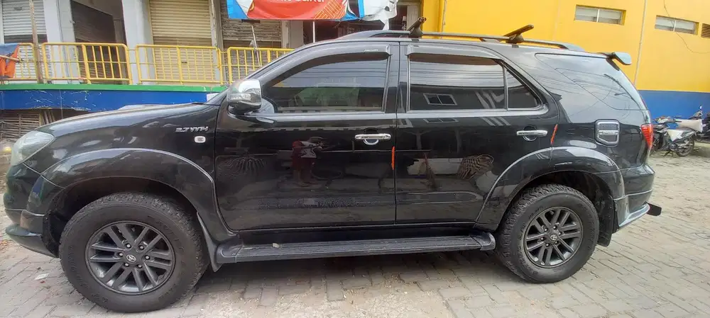 Toyota Fortuner 2008 Bensin
