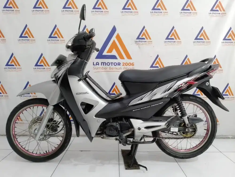 {SIAP PAKAI} HONDA SUPRA FIT X THN 2008