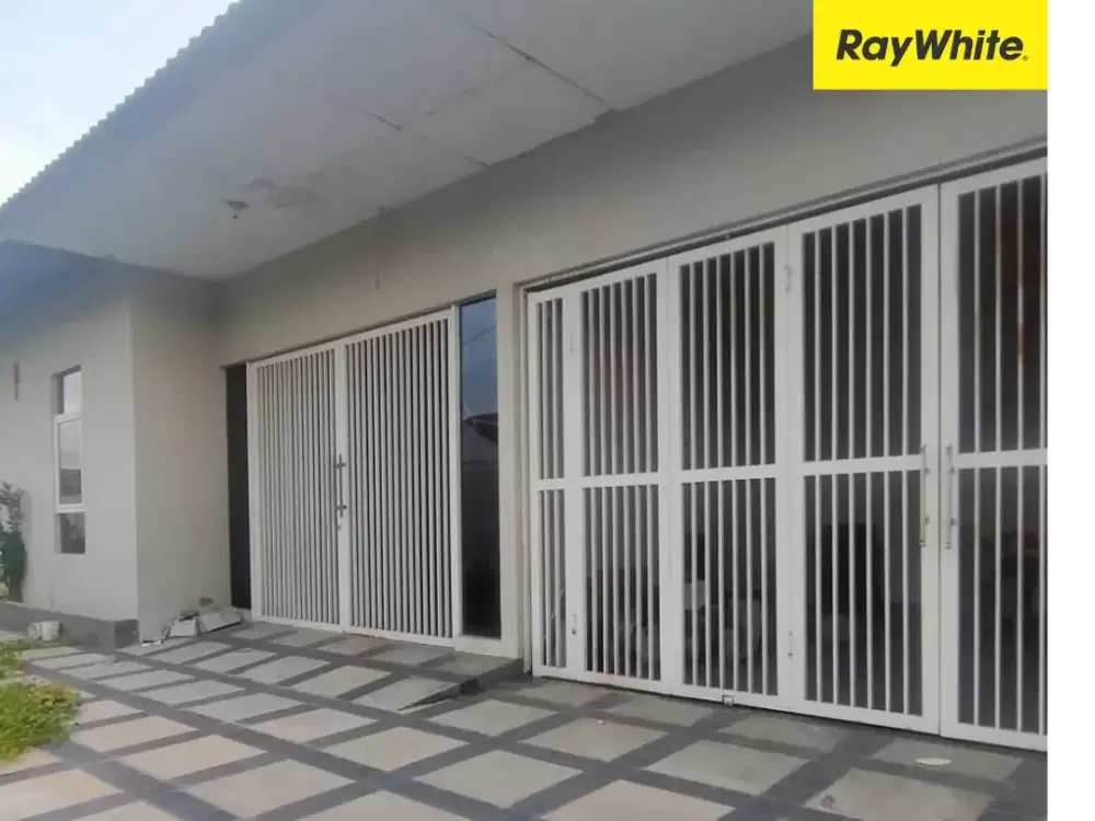 Dijual rumah kencanasari timur dipusat kota Surabaya barat