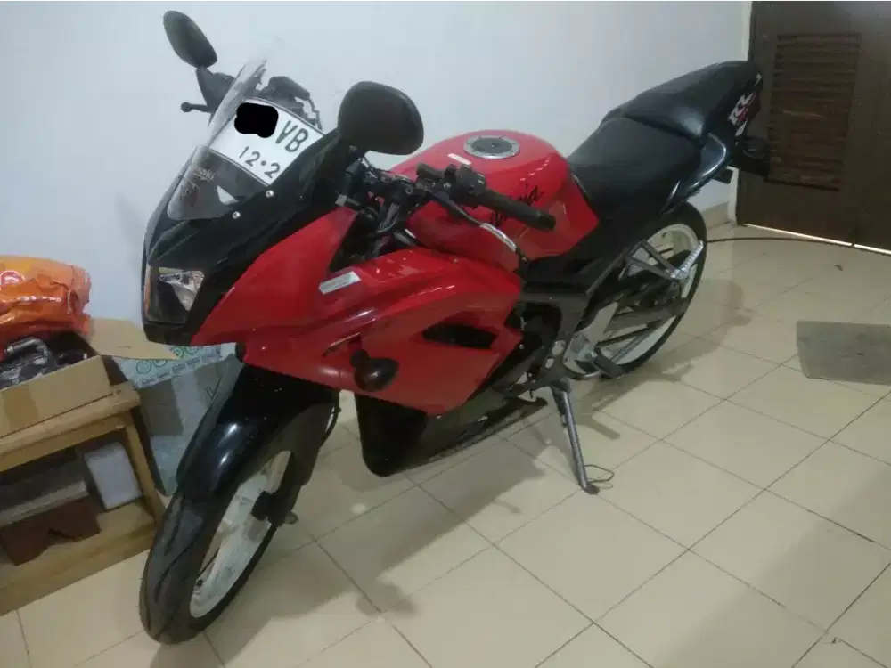 Kawasaki Ninja RR 150 Tahun 2013