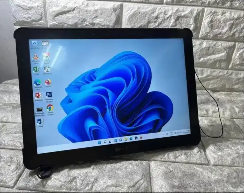 Fujitsu tablet core cocok sekolah kuliah kerja touch 2in1 DL-SW